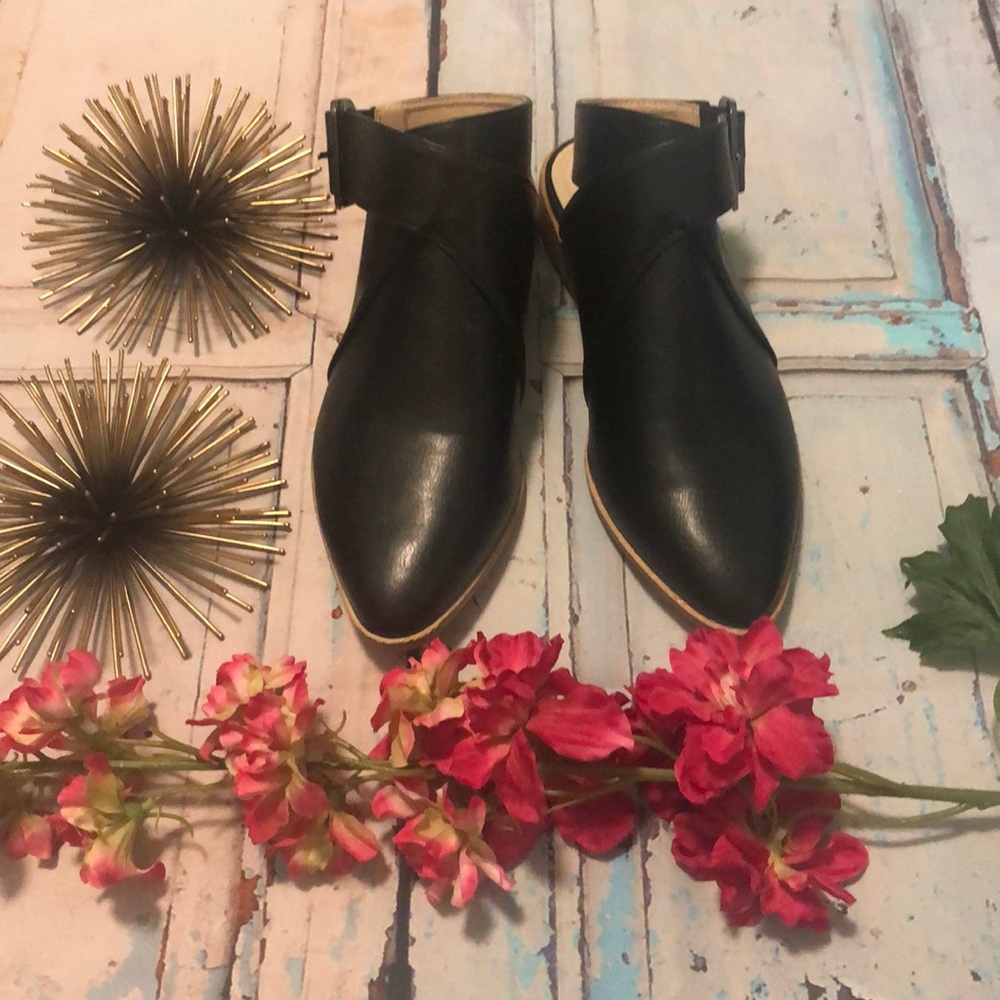 Catherine Malandrino ankle boots, black, size 7 - Picture 3 of 5